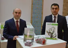 Asico from Azerbaijan is a company with a wide variety of fruit and vegetables. They grown on 200 ha themselves, harvesting more than 1 000 tonnes of produce. Their product then gets packaged in their own packing station. Sarkham Aliyev and Hasan Shamchiyev.