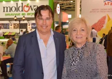 Arjan Zoutewelle and Ludmila van Wijland visit the fair.