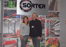 Heather from Freshplaza and Grzegorz Kwiatkowski, Commercial Director for Sorter.