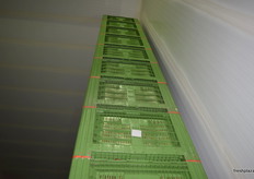 Each storage room can hold 250-270 tons of apples.