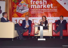 Panelists during the last discussion called 'The Columbus of Fruits', discussing the forced search of new sales markets after the Russian embargo.