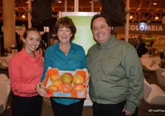 Megan Schulz, Kellee Harris and Gary Caloroso with Giumarra Companies proudly show mangos from Australia.