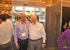 Adi Karniel and John Giumarra promoting the Arra grape varieties