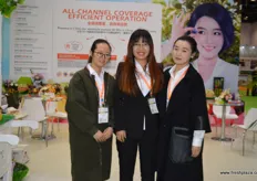 The marketing team of Joy Wing Mau with Rachel, Serena and Ran Jingyi.