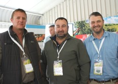 Danie van Rensburg, Poplarcreek, Chris Burger of Avopack Farming and Shane Eva of Halls.