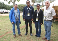 Kobus Koekemoer of Omega Landgoed near Hazyview, Clement Wilton of Perishable Movement Limited (PML), Roshnee Siripal, Cape Town branch manager for Hapag-Lloyd with Moorees du Toit of Morceau Boerdery, Kiepersol.