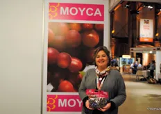 Fina Mena from Moyca. A Spanish producer and exporter of table grapes.