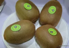 Kiwifruit by BE TRUE, by the Shaanxi Betrue Organic Fruit Industry Group.