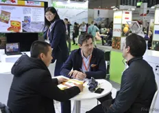 Business operations at the Apofruit Italia stand