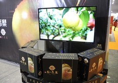 Magnificent fruit gift packets