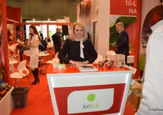 Nataliya Kostyukova from JanFruit, promoting their apples in the Polish Pavilion.