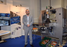 After a successful first year as an exhibitor at Fruit Logistica, Mads Nychel from Egatec had some exciting news to share at this year´s edition. The company has developed an AGV for warehouses. More information to follow on Freshplaza.com.