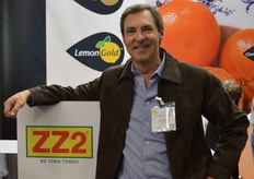 Clive Garrett from ZZ2 at the ClemenGold stand.