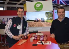 Back this year again with sweet red onions were William Findlay and Tim Elcombe from Bedfordshire growers.