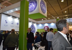 The G's stand was so busy people overflowed into the aisles!