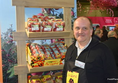 Edouard Balaÿ presents the Ariane apple