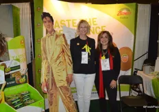 Elvis, Karen Caruso and Debbie Rogers with Zespri are promoting kiwi fruit.