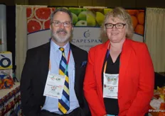 Mark Greenberg and Erin Meder with Capespan North America.