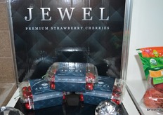 Strawberry cherries from Yakima Fresh are a proprietary cherry variety from WA state. They have a radiant red color with white internal flesh.