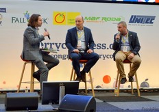 Tom Joyce interviews Hans Widmann (Herbert Widmann) and Ben Maes (Special Fruit) about new growing regions.