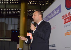 Andriy Yarmak from UN FAO answering questions.