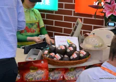 Fresh avocado on sale at Pagoda. Pagoda has recently signed a new agreement together with Mission Produce and Lantao to open up a second avocado ripening centre in Southern China.