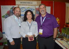 Vince Ferrante, Leslie Simmons and Mike Bowe with Dave’s Specialty Imports. Leslie shows pomegranate arils. They were brought to market last year and complement the company’s berry program. Peruvian arils are available from February until June while Indian supply is available year-round.