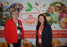Erin Meder of Capespan North America and Suhanra Conradie of Summer Citrus From South Africa.