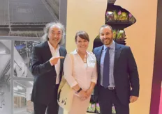 Christos Katsanos, Heather Wicks (Freshplaza) and Antonis Vezyroglou CEO of Farm Vezyroglou.