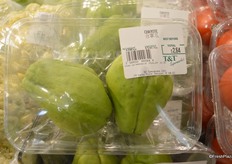 Chayotes wrapped per two.