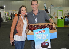 Nardia Stacy and Steel Jacob handing out Bravo apples!