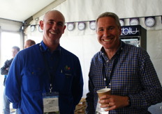 Stuart Doyle (Agvista Australia) with Mark Player of Total Worldfresh.