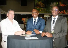Kevin Black of Haygrove Tunnels, Ayanda Kanana, CEO of the Johannesburg Fresh Produce Market, and Sipho Mhlambi, also from the Jhb market.