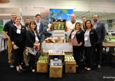 The whole team of the company NZ Gourmet Sonora, known for their green asparagus.