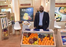 Tarek Fouad is Daltex' seed specialist. Daltex cultivates a lot of fruit, including but not limited to citrus, grapes, peppers and pomegranates.