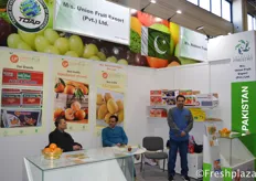 Abdul Malik (Director) from M/s. Union Fruit Export (Pvt.) Ltd. Fruit and vegetable exporter, with high quality mandarin (Kinnow) and mango.