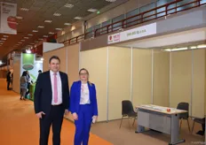 Monika Pluta and Piotr Porosa from Ewa-Bis, this is the first time the Polish apple exporter is attending Freskon, mostly to meet their clients.