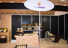 Irene Grigorea is the Sales Manager for Sunfoods. They export peaches, apples, nectarines and kiwi. These products are mainly sent to the Balkans and Italy. They hope to reach new markets by attending Freskon.