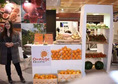Eleni Konstantinou, who was just welcoming a new guest to their stand. She is the Managing Director of Orange Valleys, a company that as their name suggests, exports oranges from Greece.