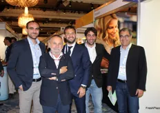 Italian managers (visitors and exhibitors) involved in the table grape sector. From left to right: Marco Tempesta (Avi Arra Europe), Carlo Lingua (Ceo AVI, RK Growers and RK Products), Graziano De Filippis and Antonio Giuliano (OP Giuliano), Maurizio Ventura (Licensing Manager Europe for SunWorld International).