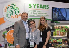 Promoting Tour de Fresh are Ray Connelly with Procurant, Morgan Maitoza with California Giant and Mackenzie Wortham with DMA Solutions. Tour de Fresh is a 4-day bike ride event that raises money for salad bars in schools across the US: www.tourdefresh.com.