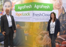 Kevin Frye and Brittany Buchanan with AgroFresh promote the company’s RipeLock and FreshCloud solutions at the show.