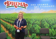 Brittnie Hammack with Gerawan Farming shows Prima peaches out of California's Central Valley. Harvest of the Prima series started mid-May.