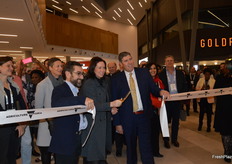 Michael Franks Chairman of PMA A-NZ, Jaclyn Symmes, Minister of Agriculture and Bill Bulmer Chairman of AUSVEG open Hort Connections 2019.