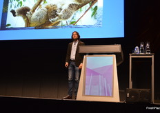 Dr Sando Demaio gave a very thought provoking presentation on the factors influencing food systems, global hunger, poverty the causes and possible solutions.