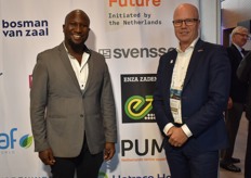 Matome Ramokgopa of Enza Zaden South Africa with Dr Jack Vera of the Dutch Embassy in South Africa.