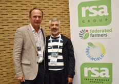 Retief du Toit of Bokveldskloof apple farm in Ceres with Maine Daniels of RSA.