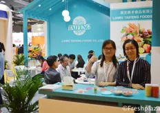 Candy and Laurie from Laiwu Taifeng Foods Co., Ltd. They export ginger, garlic, potatoes, apple and carrots all over the world. Furthermore, they also import grapes, citrus and dragon fruit from Israel, South Africa, Australia and Vietnam.