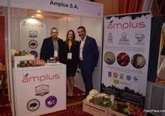 Artur Stachura, Tatiana Lasocka-Rojek and Henryk Kowalski for Amplus. They trade a wide variety of fruit and vegetables.