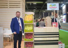 Przemyslaw Byster representing Polish apple exporter Madeleine